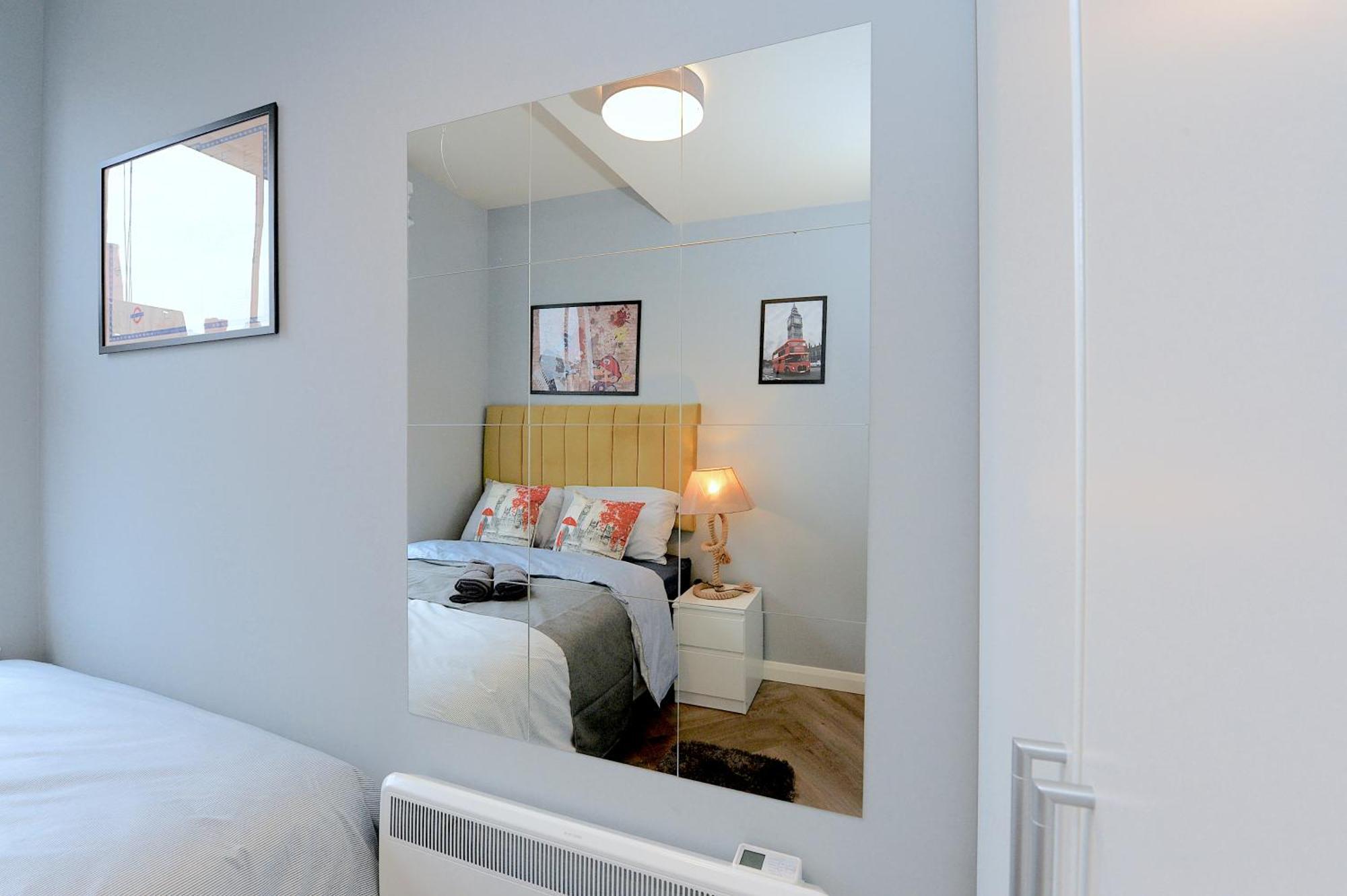 伦敦2 Bed Terraced Flat Piccadilly Line公寓 外观 照片